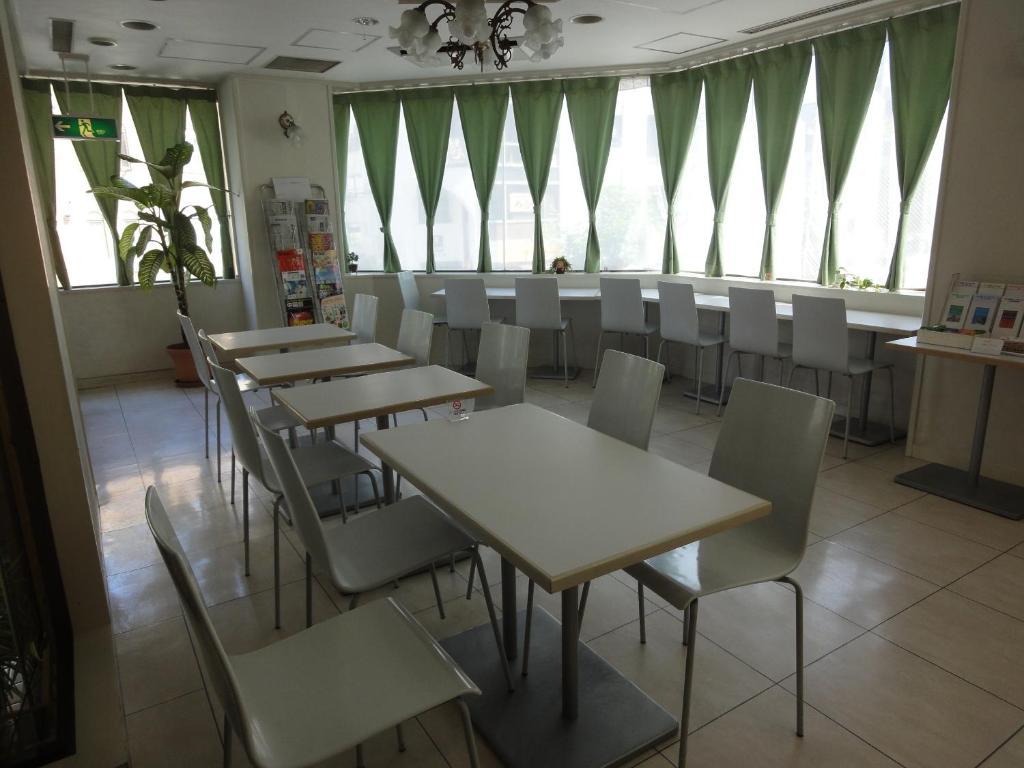 Hiroshima Rich Hotel Kültér fotó